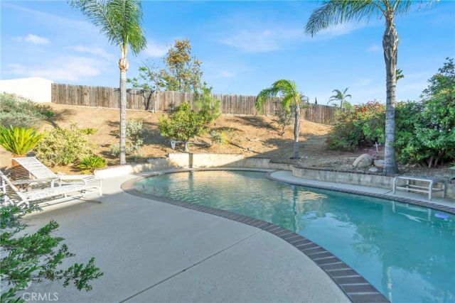 3350 May Court, Riverside, CA 92503