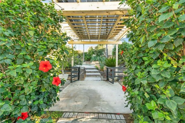 3350 May Court, Riverside, CA 92503