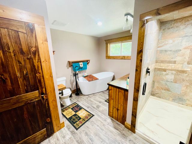 940 County Road 1858, Yantis, TX 75497