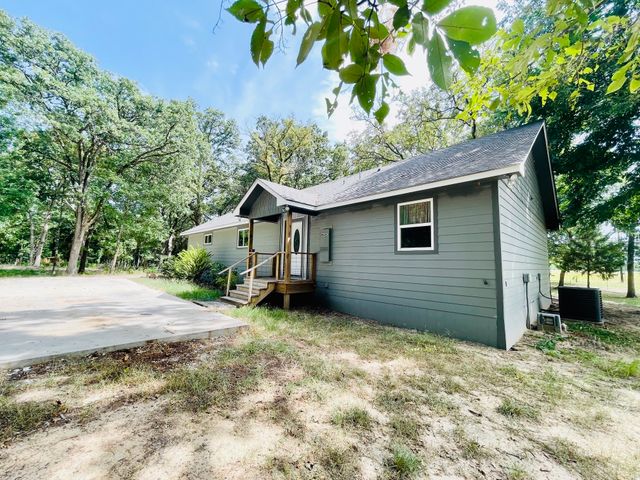940 County Road 1858, Yantis, TX 75497