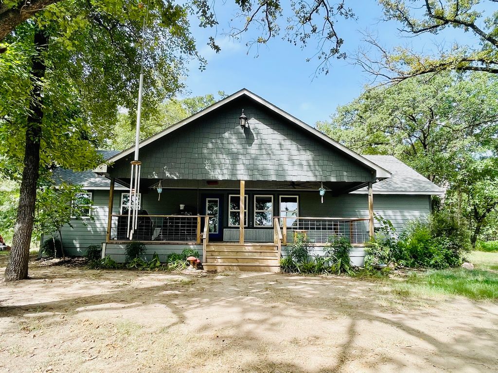 940 County Road 1858, Yantis, TX 75497