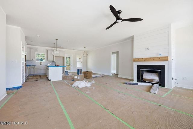 158 Vista Ridge Avenue, Sanford, NC 27332