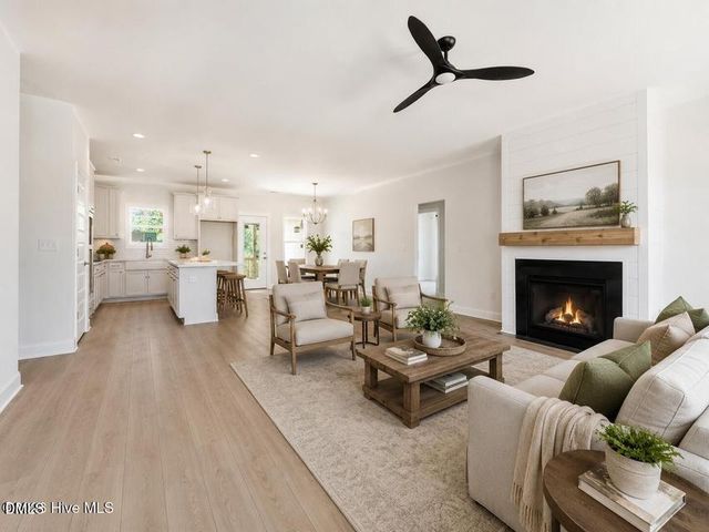 158 Vista Ridge Avenue, Sanford, NC 27332