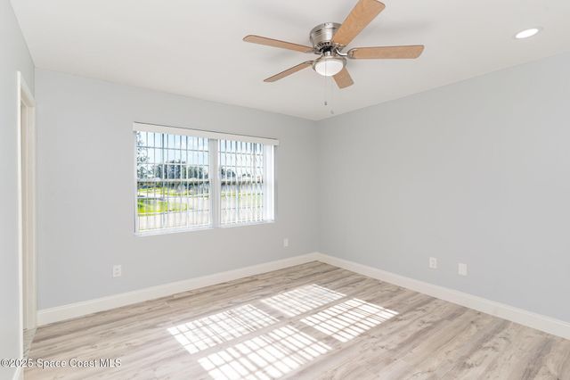 370 Ixora Avenue NW, Palm Bay, FL 32907