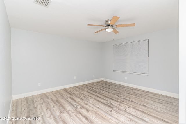 370 Ixora Avenue NW, Palm Bay, FL 32907