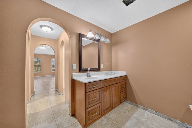 1081 JOHNSTON ROAD SE, Palm Bay, FL 32909