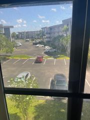 2901 NW 47th Terrace 348b, Lauderdale Lakes, FL 33313