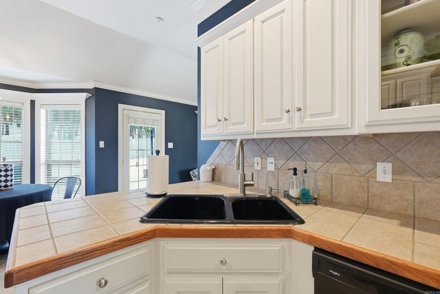 144 Orleans Drive, Maumelle, AR 72113