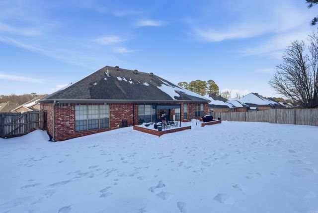 144 Orleans Drive, Maumelle, AR 72113