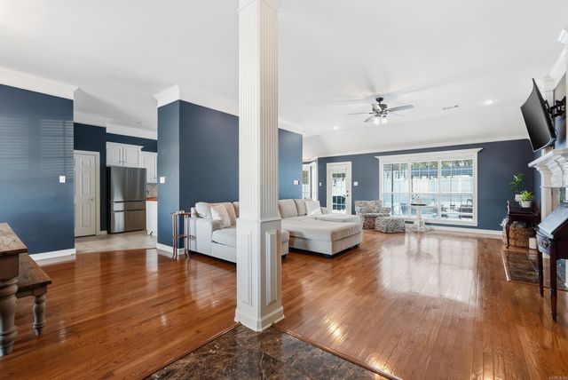 144 Orleans Drive, Maumelle, AR 72113