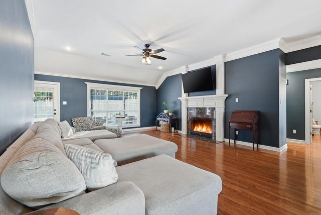 144 Orleans Drive, Maumelle, AR 72113