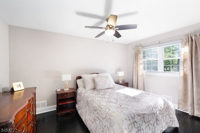 6 Selmar Ter, East Hanover Twp., NJ 07936