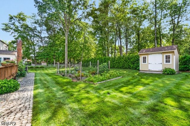 6 Selmar Ter, East Hanover Twp., NJ 07936