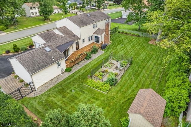 6 Selmar Ter, East Hanover Twp., NJ 07936