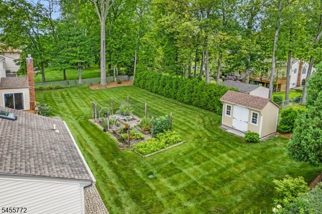 6 Selmar Ter, East Hanover Twp., NJ 07936