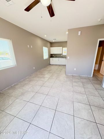 4013 E 22nd St Unit 2, Tucson, AZ 85711