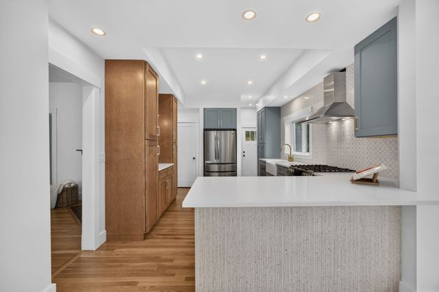 94 Monument St, Medford, MA 02155
