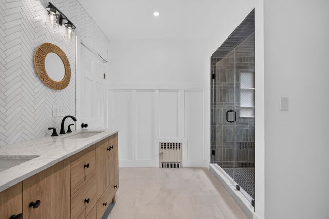 94 Monument St, Medford, MA 02155