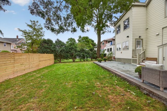 94 Monument St, Medford, MA 02155