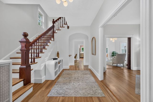 94 Monument St, Medford, MA 02155