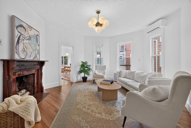 94 Monument St, Medford, MA 02155