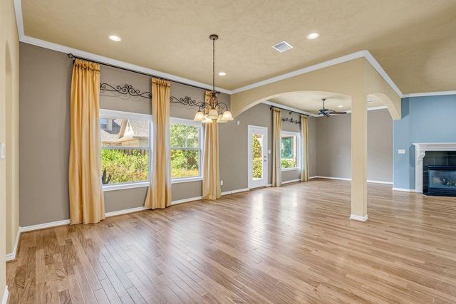 110 April Waters Drive W, Conroe, TX 77356