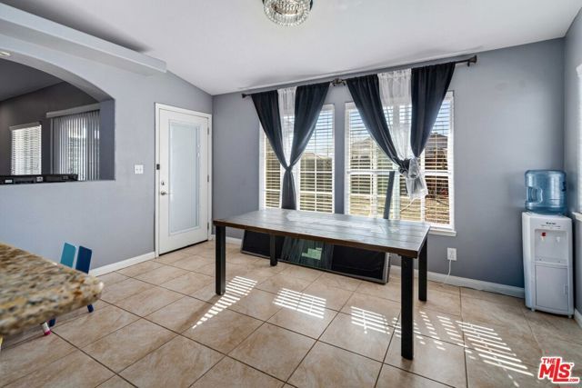 9516 Mendiburu Road, California City, CA 93505