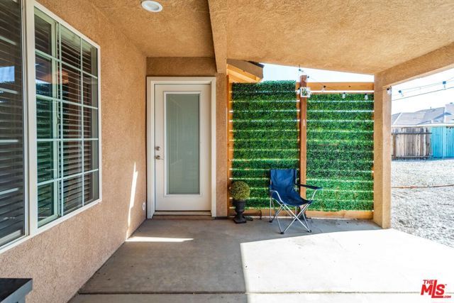 9516 Mendiburu Road, California City, CA 93505