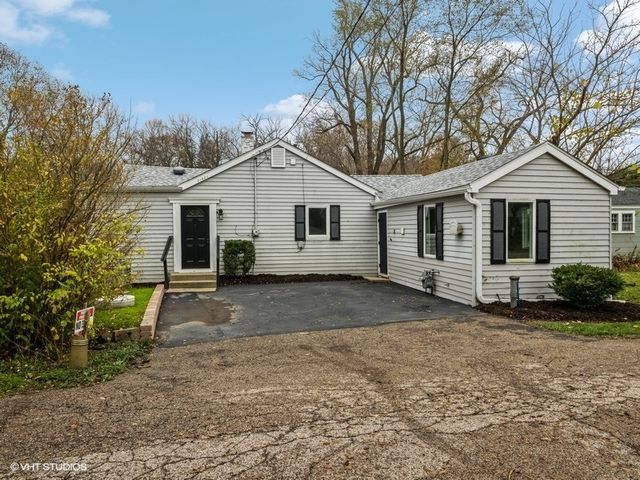 21621 W Cedar Avenue, Lake Villa, IL 60046