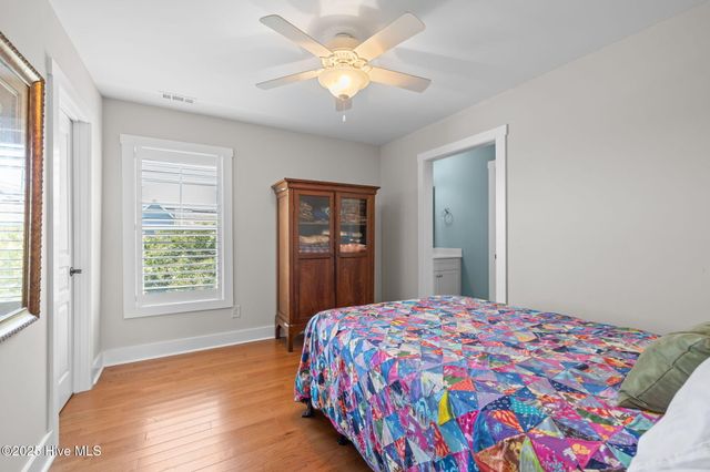 1315 Barnacle Lane, Morehead City, NC 28557