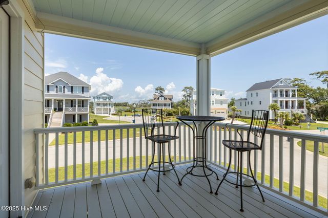 1315 Barnacle Lane, Morehead City, NC 28557