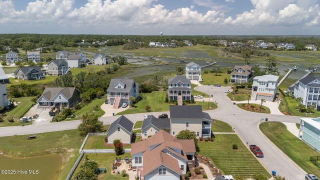 1315 Barnacle Lane, Morehead City, NC 28557