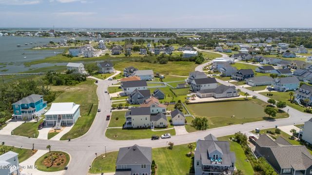 1315 Barnacle Lane, Morehead City, NC 28557