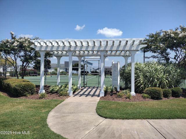 1315 Barnacle Lane, Morehead City, NC 28557