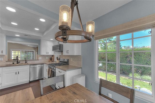436 Roosevelt, Corona, CA 92879