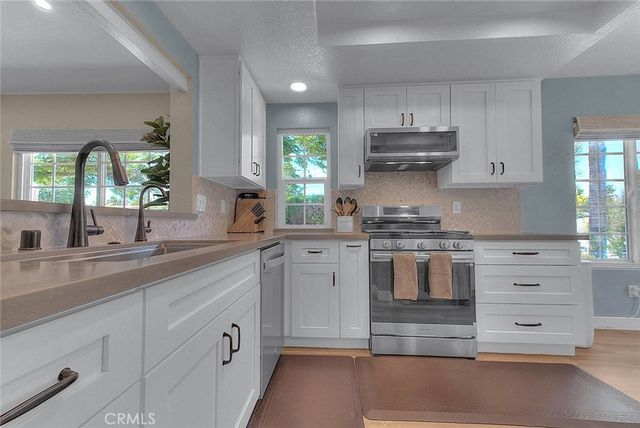 436 Roosevelt, Corona, CA 92879