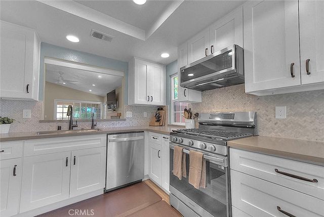 436 Roosevelt, Corona, CA 92879