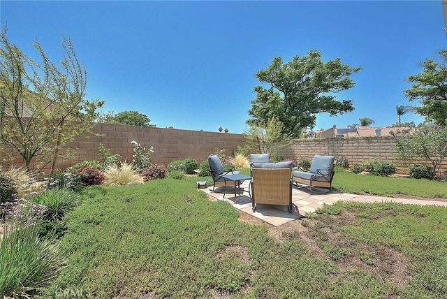 436 Roosevelt, Corona, CA 92879