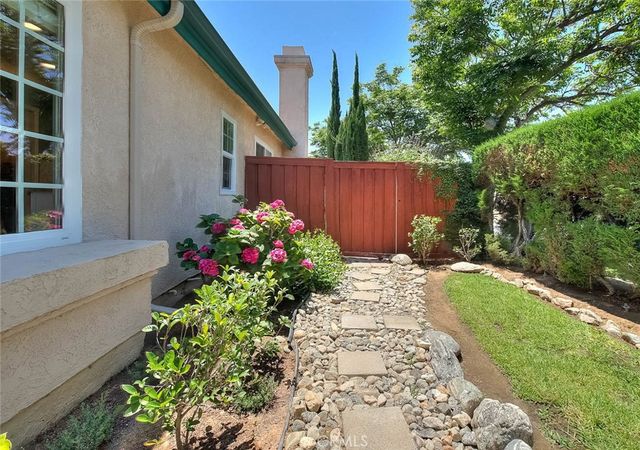 436 Roosevelt, Corona, CA 92879