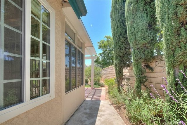 436 Roosevelt, Corona, CA 92879