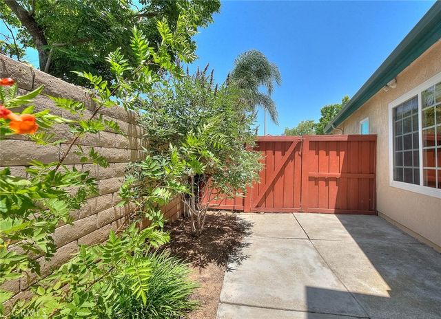 436 Roosevelt, Corona, CA 92879