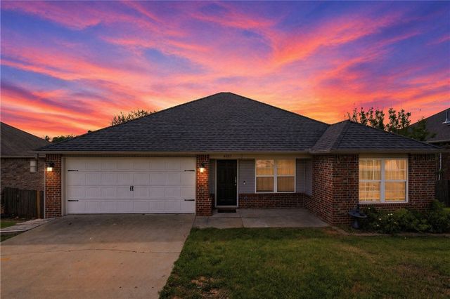 6257 Cord Avenue, Springdale, AR 72762