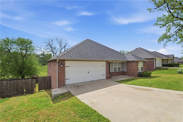 6257 Cord Avenue, Springdale, AR 72762