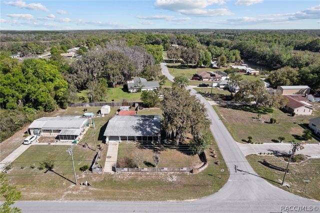 7639 E Gospel Island Road, Inverness, FL 34450