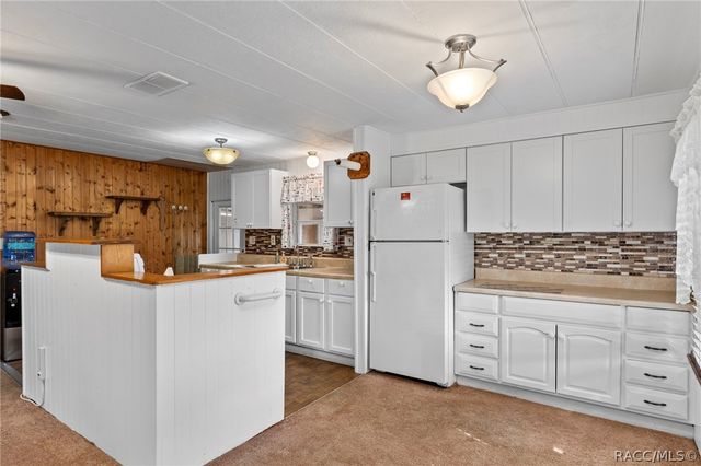 7639 E Gospel Island Road, Inverness, FL 34450