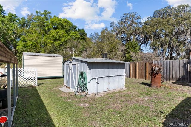 7639 E Gospel Island Road, Inverness, FL 34450