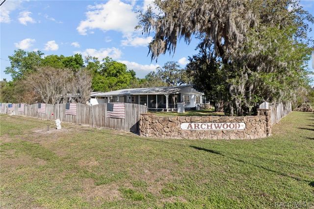 7639 E Gospel Island Road, Inverness, FL 34450