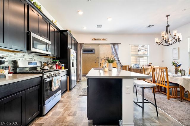 783 Charming Holly Street, Henderson, NV 89011