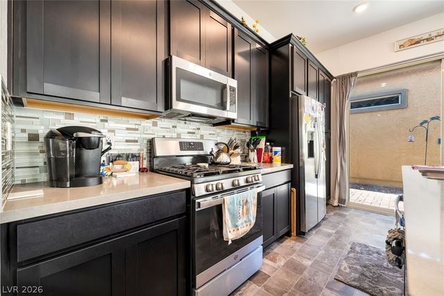783 Charming Holly Street, Henderson, NV 89011