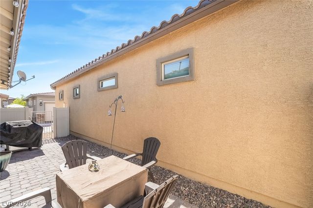 783 Charming Holly Street, Henderson, NV 89011